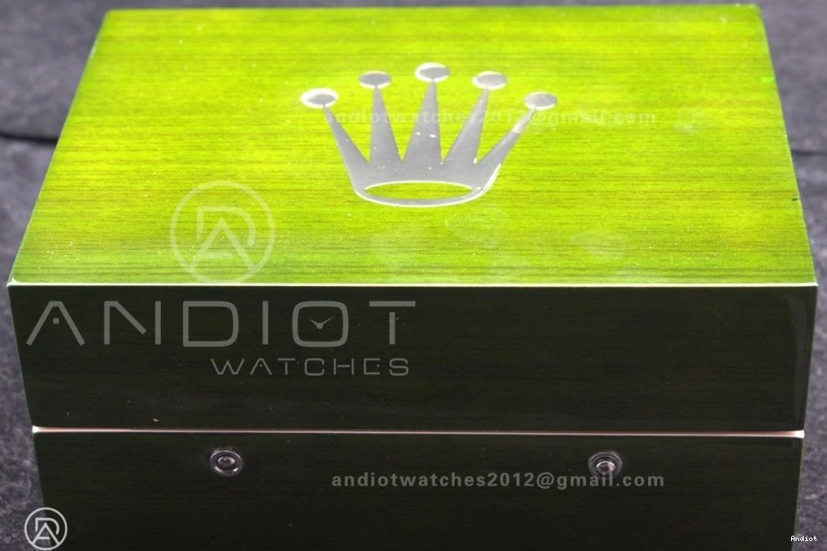 Top Rolex Green Box End Wood 1124